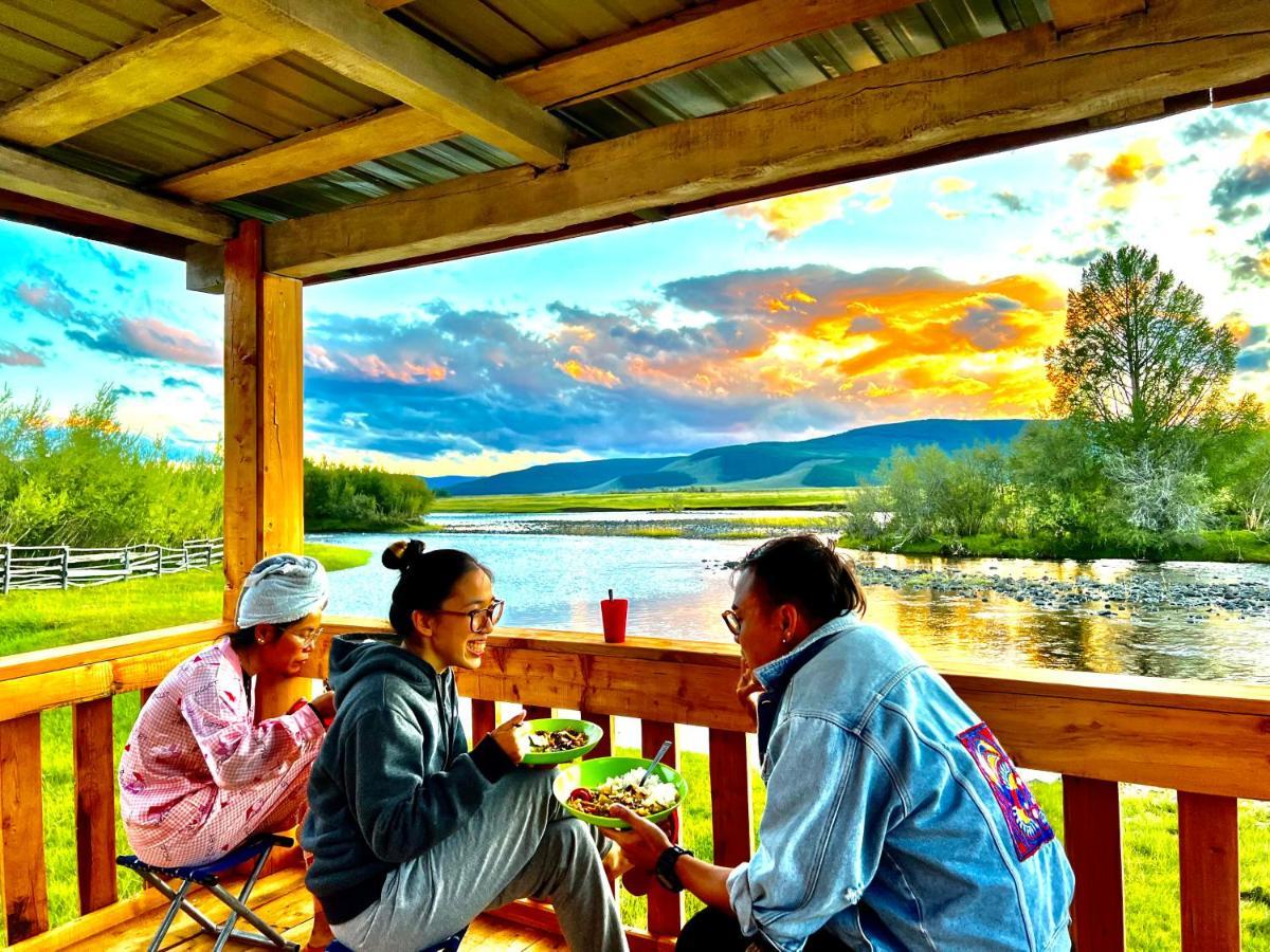Vast Mongolia Tour & Hostel Улан-Батор Экстерьер фото