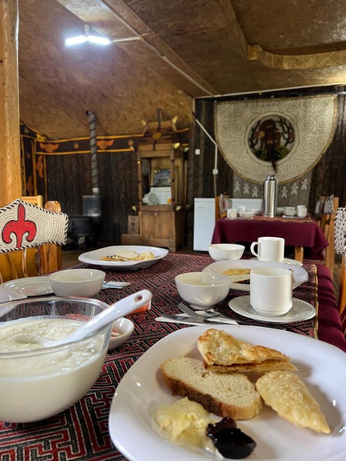 Vast Mongolia Tour & Hostel Улан-Батор Экстерьер фото